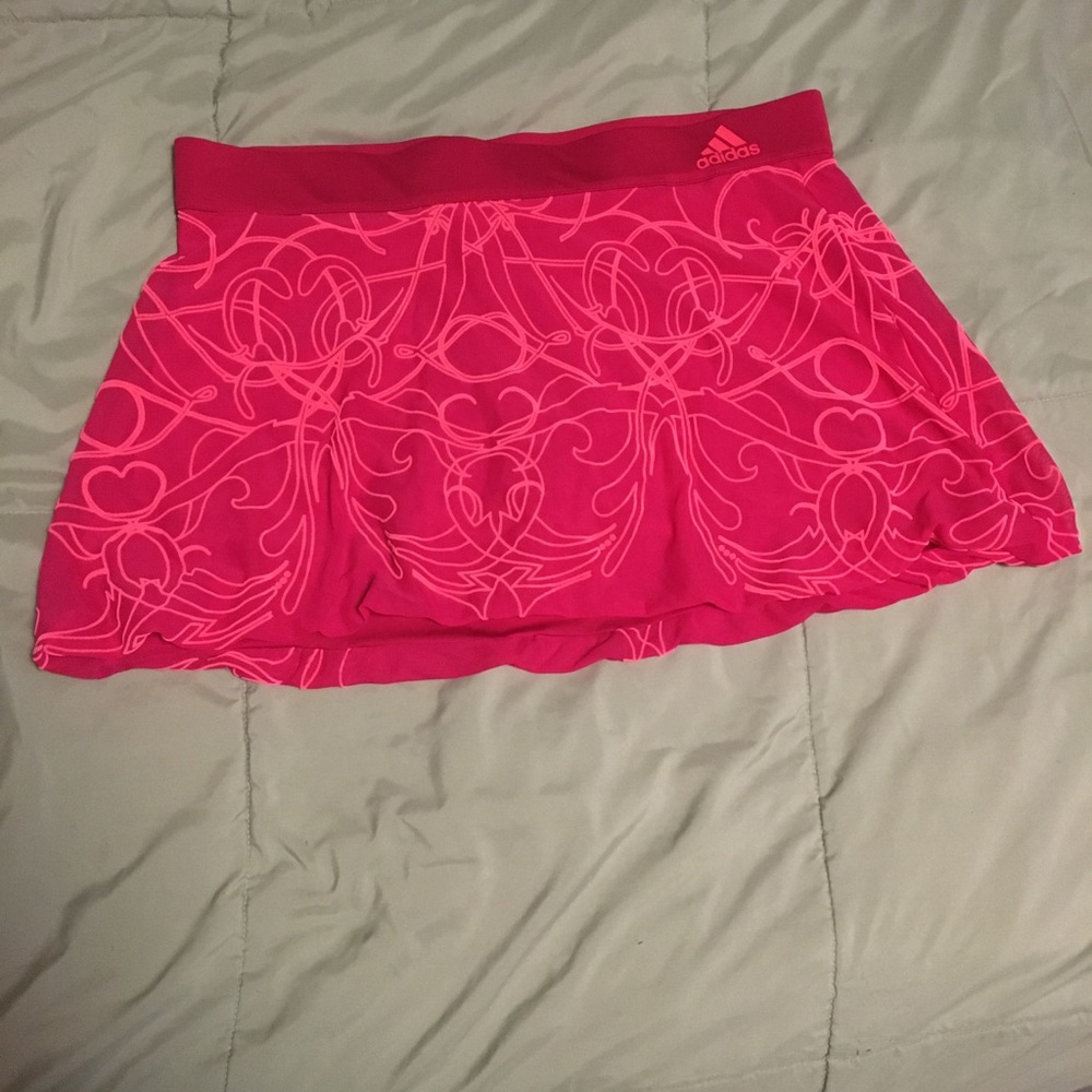 Beautiful pink adidas skirt size large